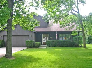 1160 Breckenridge Ave, Lake Forest, IL 60045