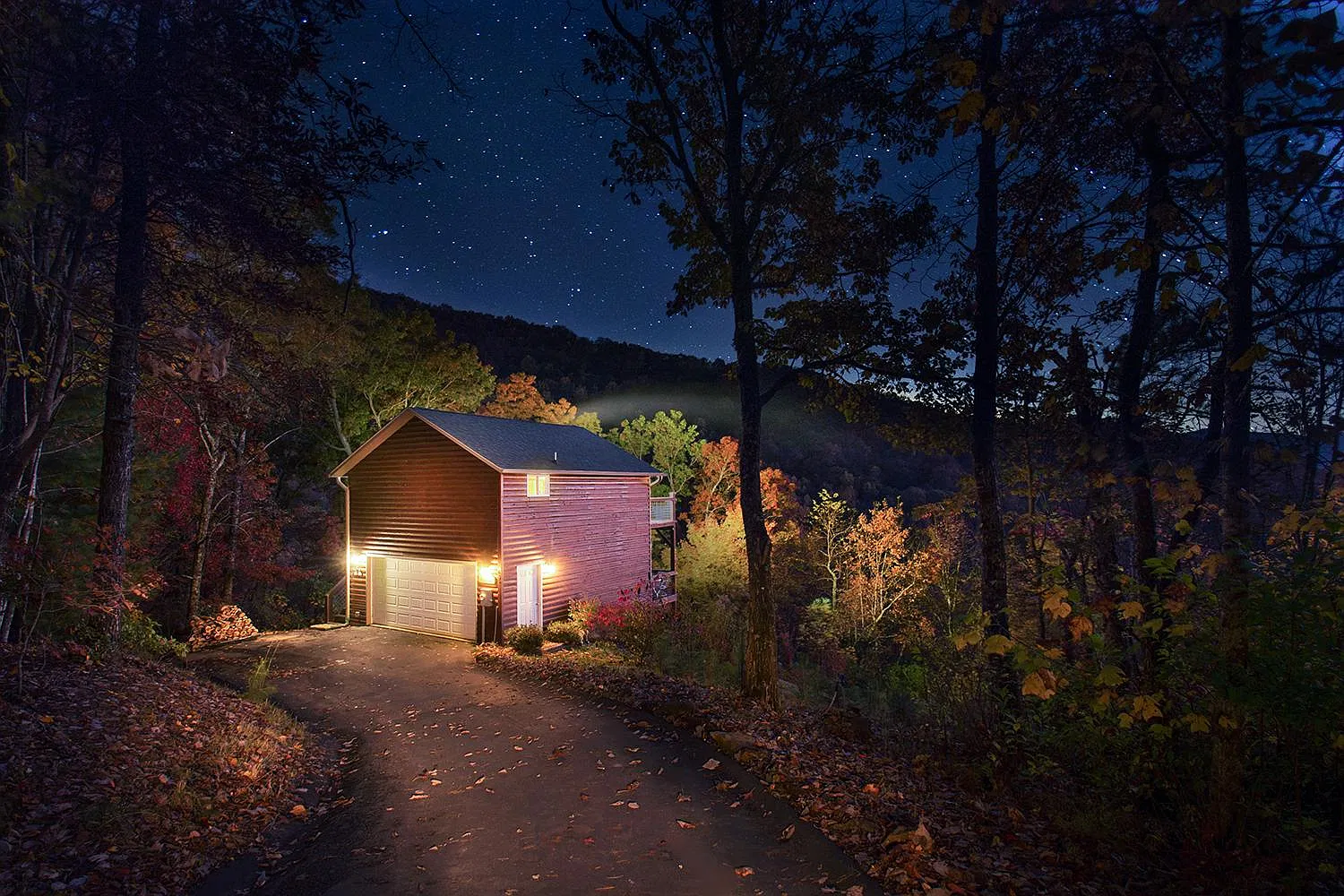635 Red Bird Dr — Photo 1