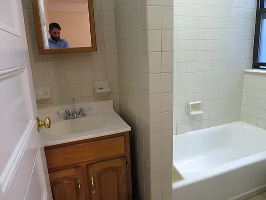 Rented by Signature Spaces NYC Corp | media 3