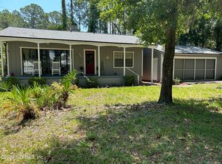 585 Roberts Rd, Saint Johns, FL 32259