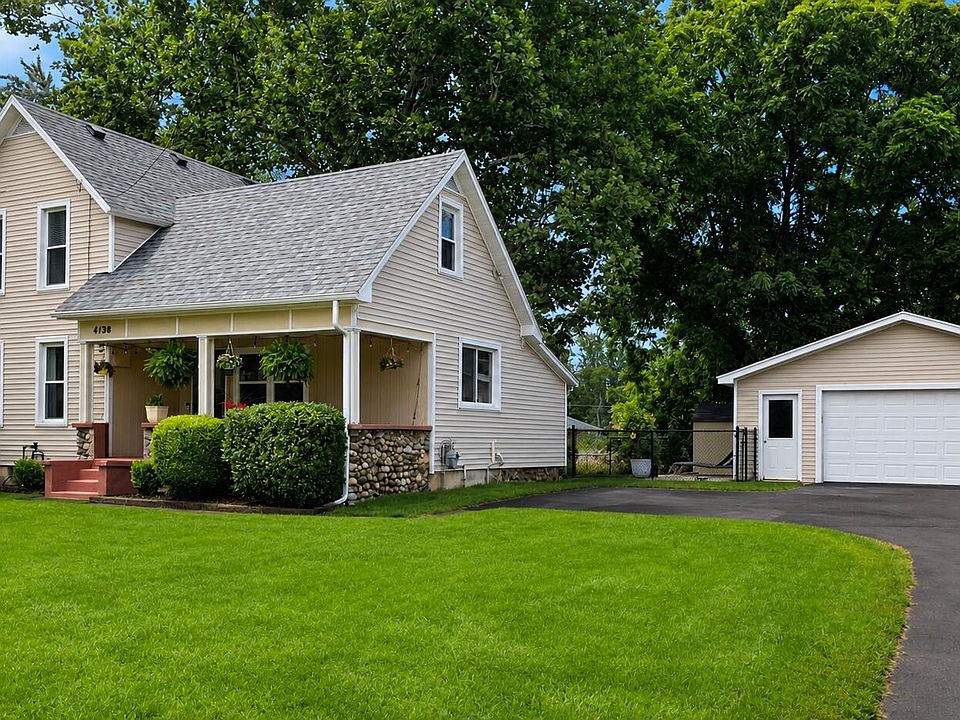 1st image of 4138 40th St SW