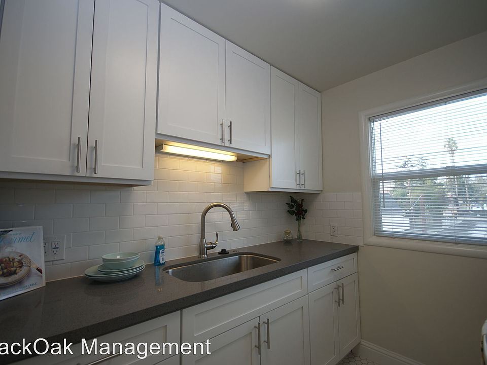 1st image of 3301 Pacific Ave APT 18