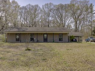 80 Edgewood Pl, Vicksburg, MS 39180
