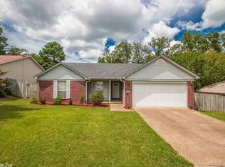 1624 Kensington Dr, Bryant, AR 72022