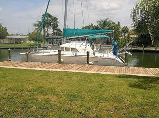 4912 Arlington Rd, Palmetto, FL 34221