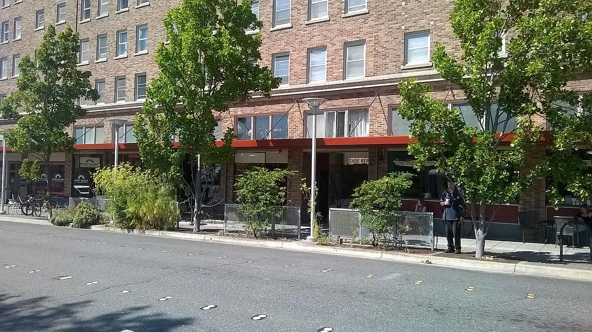 Building Photo - Mount Baker Apartments