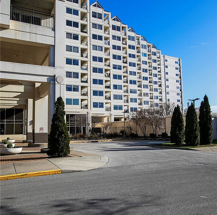 1st image of 1 Riverpointe Plaza #820