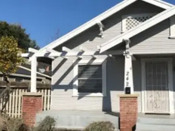 242 E Bush St, Lemoore, CA 93245