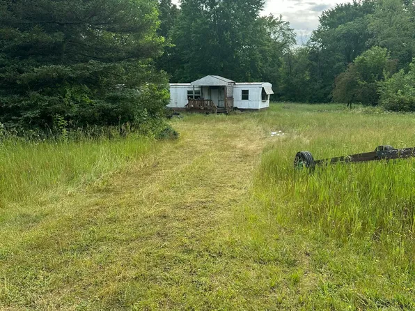 37277 County Road 653, Paw Paw, MI 49079