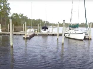 22 Royal Shoal Ln, Vandemere, NC 28587