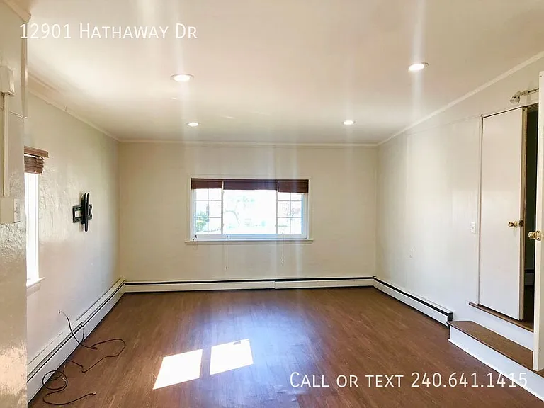 12901 Hathaway Dr — Photo 8