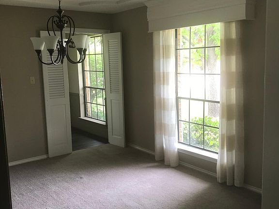 4th image of 1906 Sierra Dr
