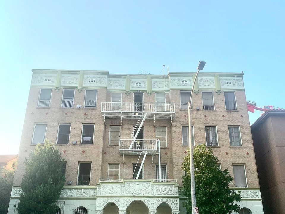 1st image of 2975 Leeward Ave #950gebyqy
