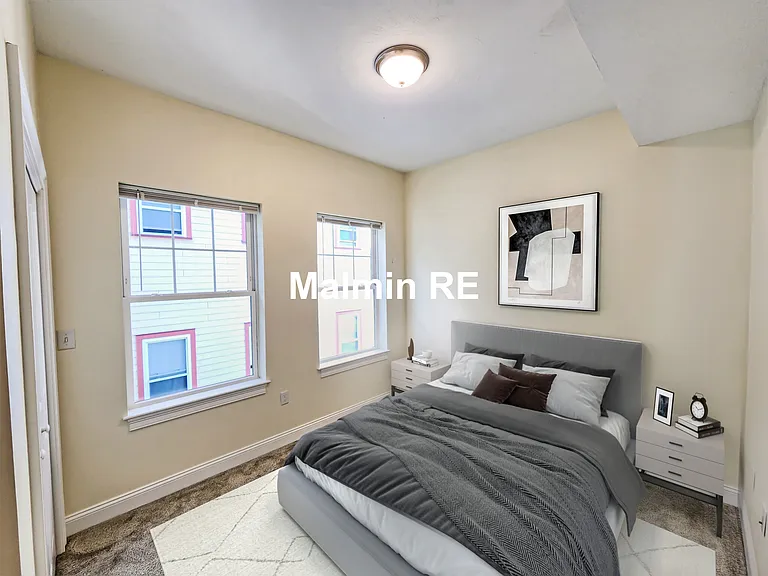 81 Amory St #404 — Photo 2