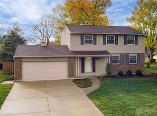 9745 Stonerock Ct, Dayton, OH 45458