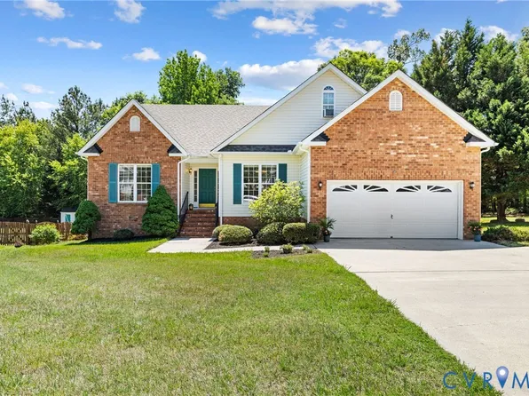 3173 Poplar View Pl, Chester, VA 23831