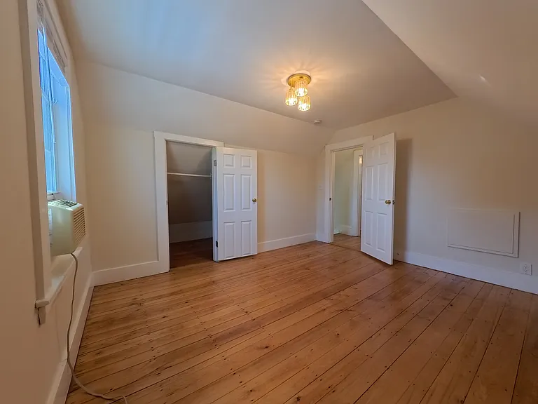 29 Watts St #2 — Photo 6