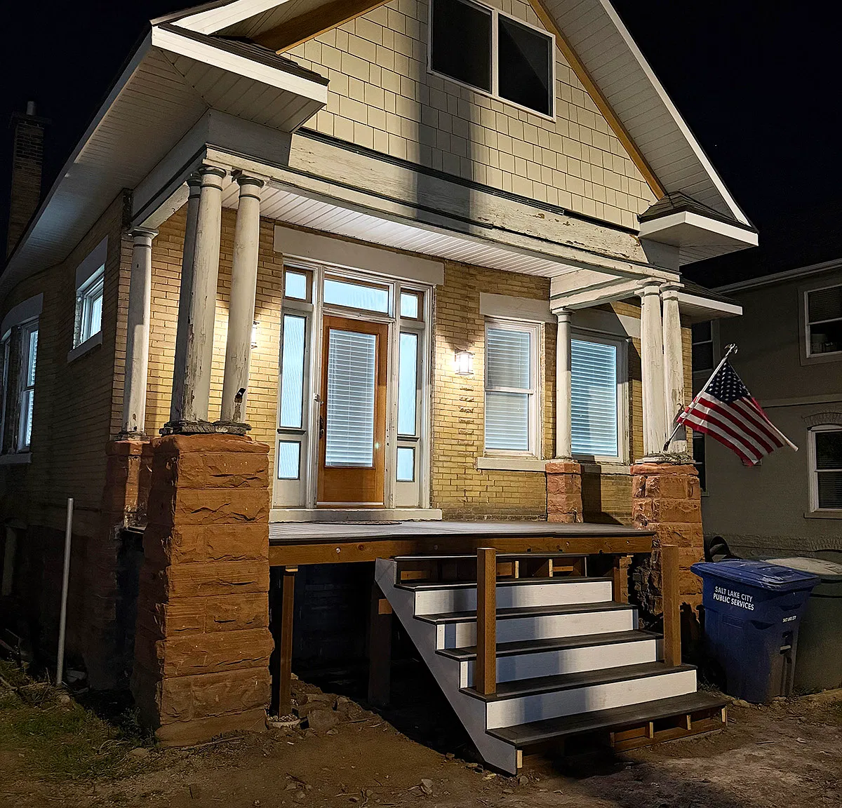 3 bed, 2200 sqft, $3,200 — Photo 1