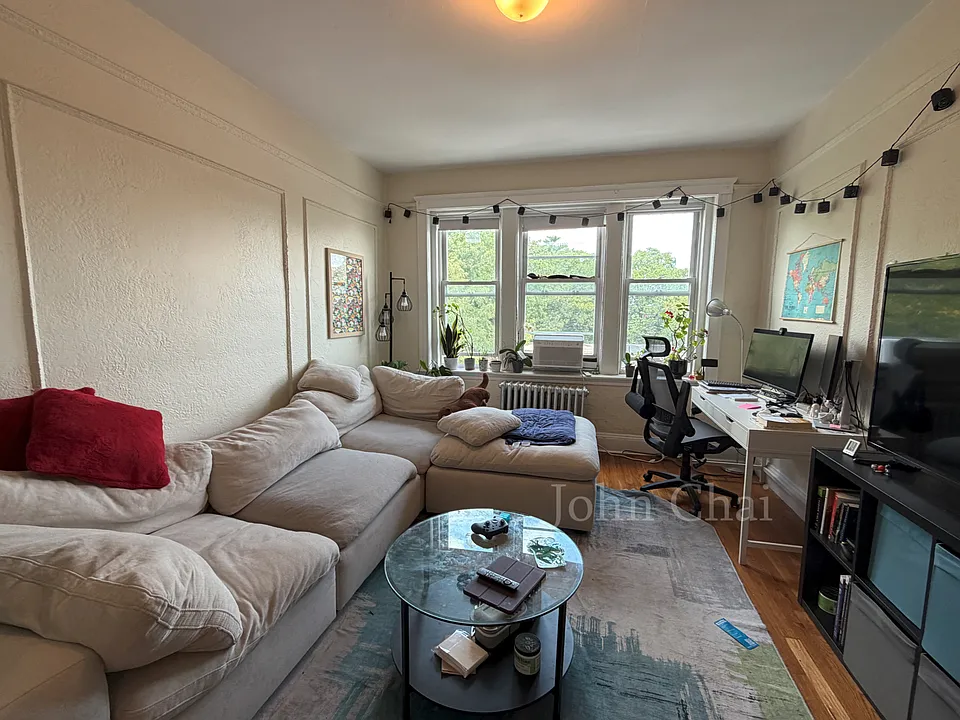 70 Chiswick Rd #21
