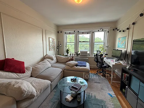 70 Chiswick Rd #21 Photo 1