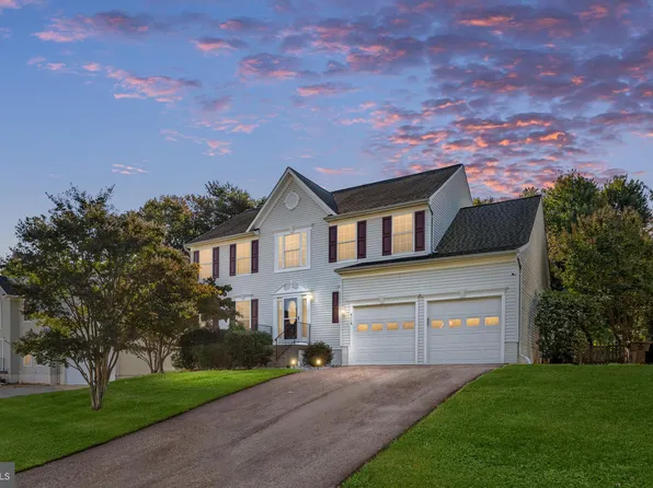 4114 Mossy Bank Ln, Fredericksburg, VA 22408