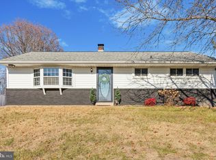 351 Maple Ave, Collegeville, PA 19426