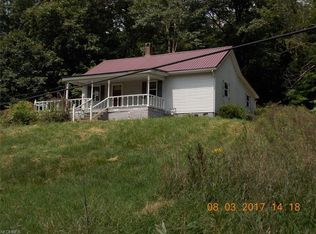 7169 Wolf Run Rd SE, Dennison, OH 44621