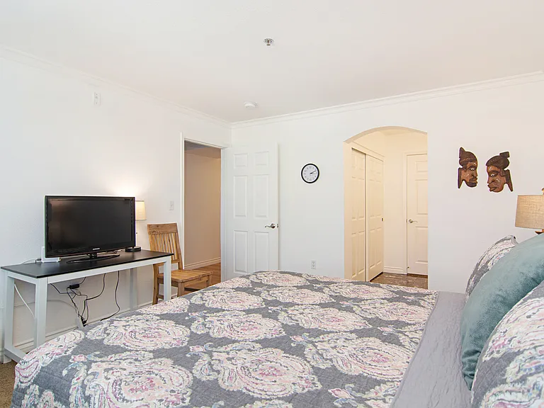 1970 Columbia St #406 — Photo 14