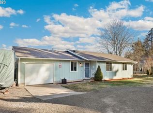 38841 Sandy Heights St, Sandy, OR 97055