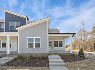 817 Central Park Dr, Raleigh, NC 27604