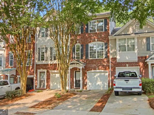 2105 Dillard Xing, Tucker, GA 30084