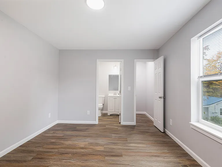 6900 Seaver Dr #1-2 — Photo 16