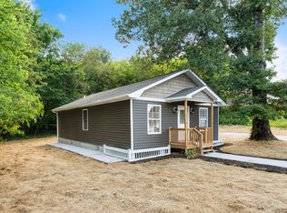 1360 37th St NE, Cleveland, TN 37312