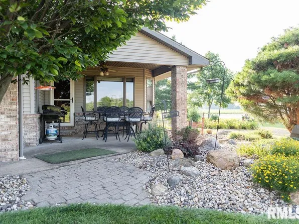 23179 N Arrow Rd, Cuba, IL 61427