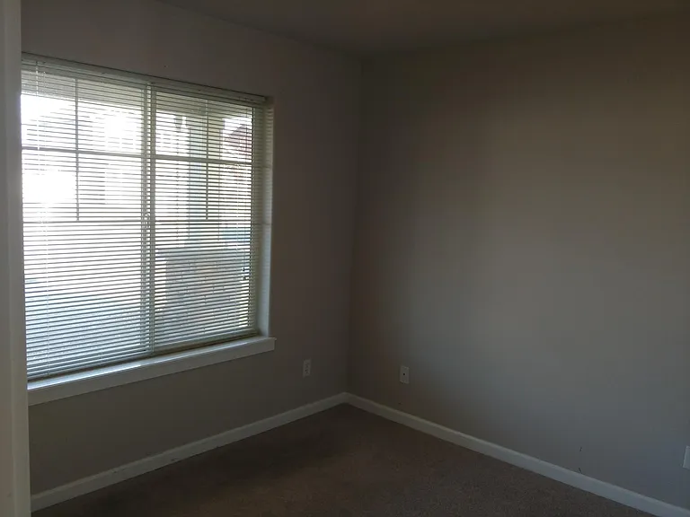 19728 E Nora Ave — Photo 15