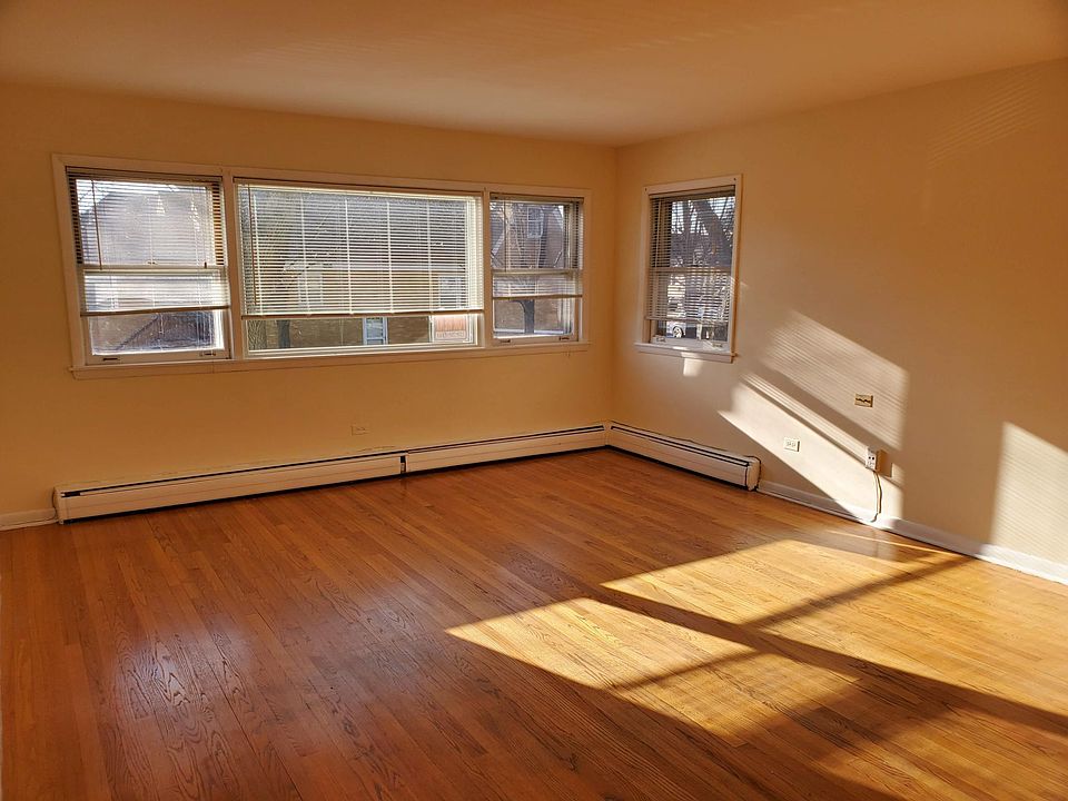1st image of 3517 N Marmora Ave #1S