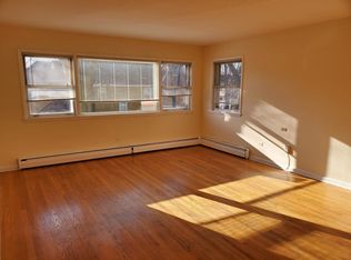 3517 N Marmora Ave #1S, Chicago, IL 60634