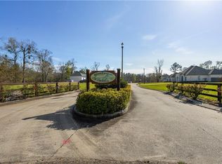 109 Sierra Ridge Ct, Madisonville, LA 70447