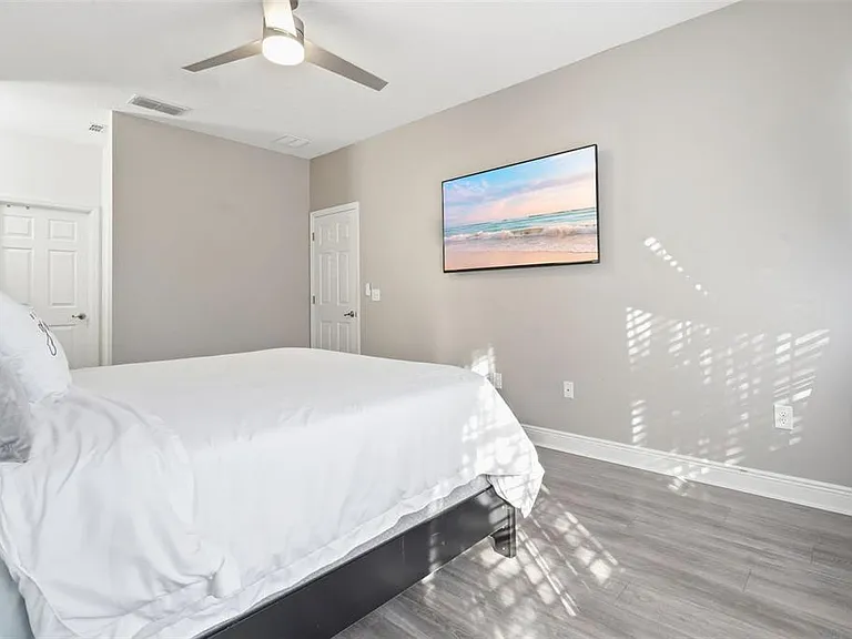 119 Elissar Dr — Photo 36