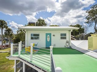 7518 Astor Dr, New Port Richey, FL 34652