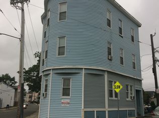 67 Greenwich St #3, Dorchester, MA 02122