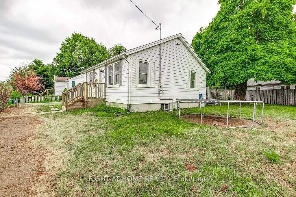 2 bed, $2,300 — Photo 3
