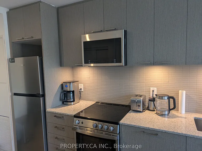 1808 Saint Clair Ave W #1005 — Photo 23