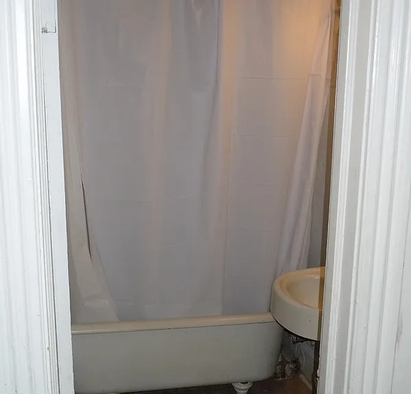623 Ontario St SE #1 — Photo 5