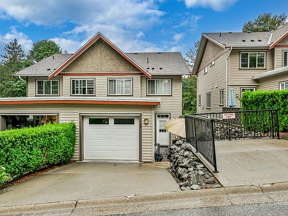 2nd image of 35626 McKee Rd #2