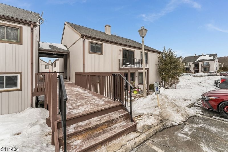 1st image of 579 Dell Pl #79