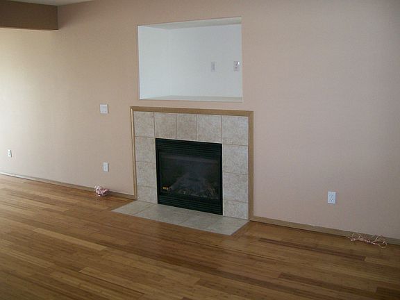 4th image of 18201 107th Street Ct E