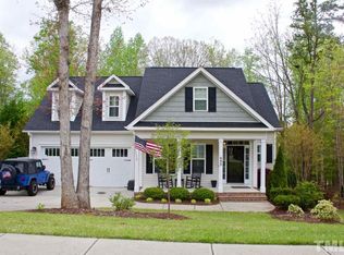 495 Hocutt Farm Dr, Clayton, NC 27527