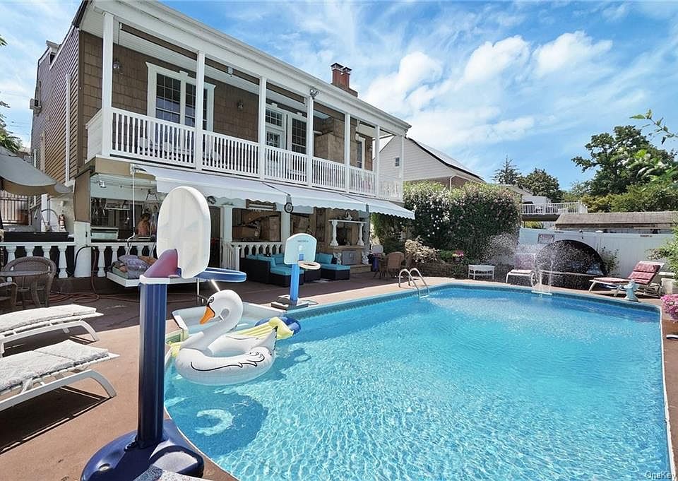 21 Helena Avenue, Yonkers, NY 10710 Zillow