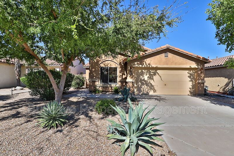 1st image of 2886 W Kristina Ave